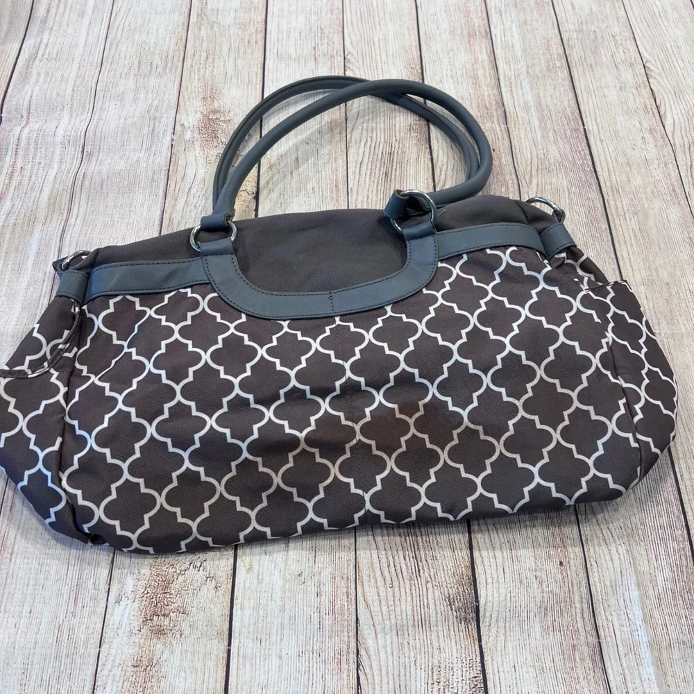 JJ Cole Satchel Diaper Bag Gray White Quatrefoil Trellis Stroller Straps Large